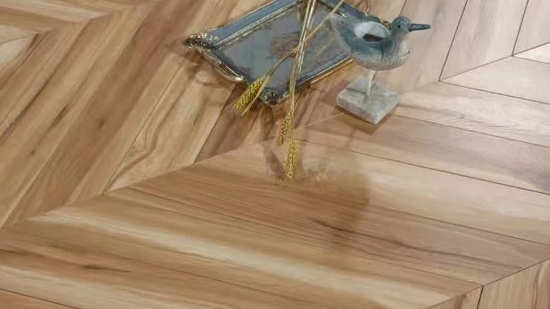 揭秘石塑地板2mm厚度的奥秘与应用