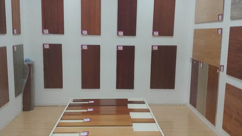 生态板的产品性能是选择代理品牌的重要因素。主要关注以下几个方面：